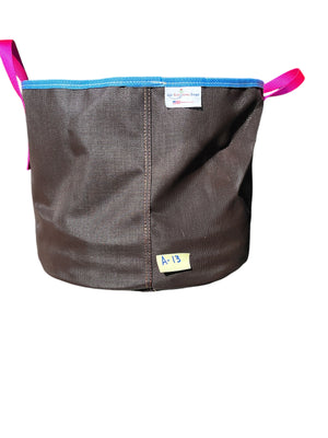 Color Series:  9 Gallon Brown Bag with Lite Blue Binder and Pink Handles