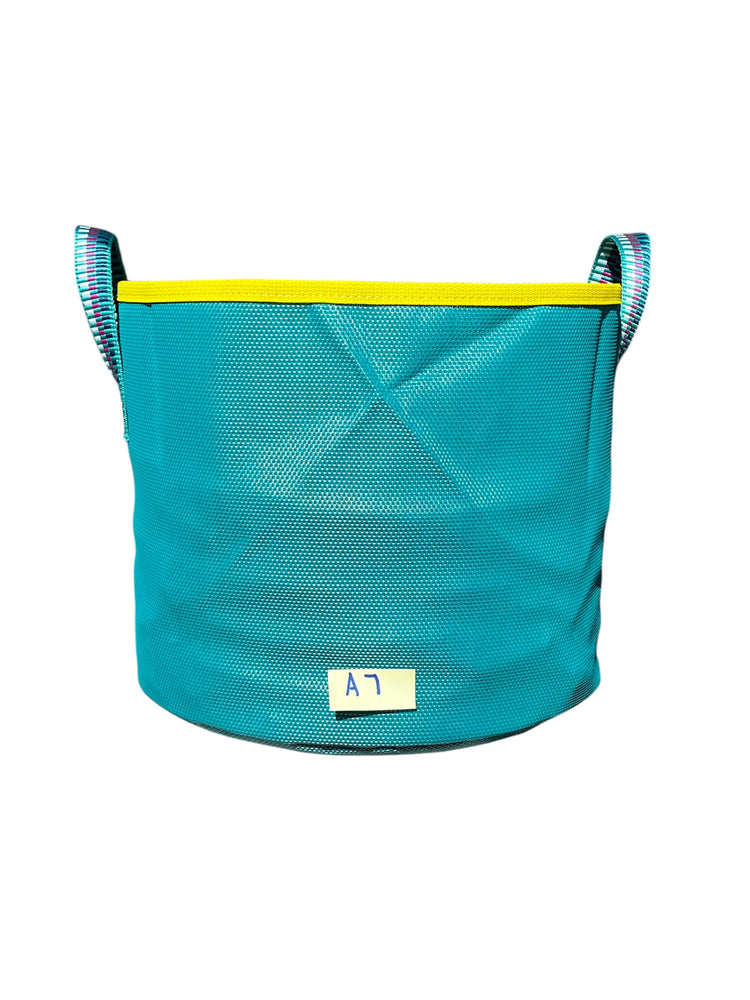 Color Series:  - (Set of 5) 6 Gallon Bags Emerald Green with Yellow Binder and Multi Color Handles