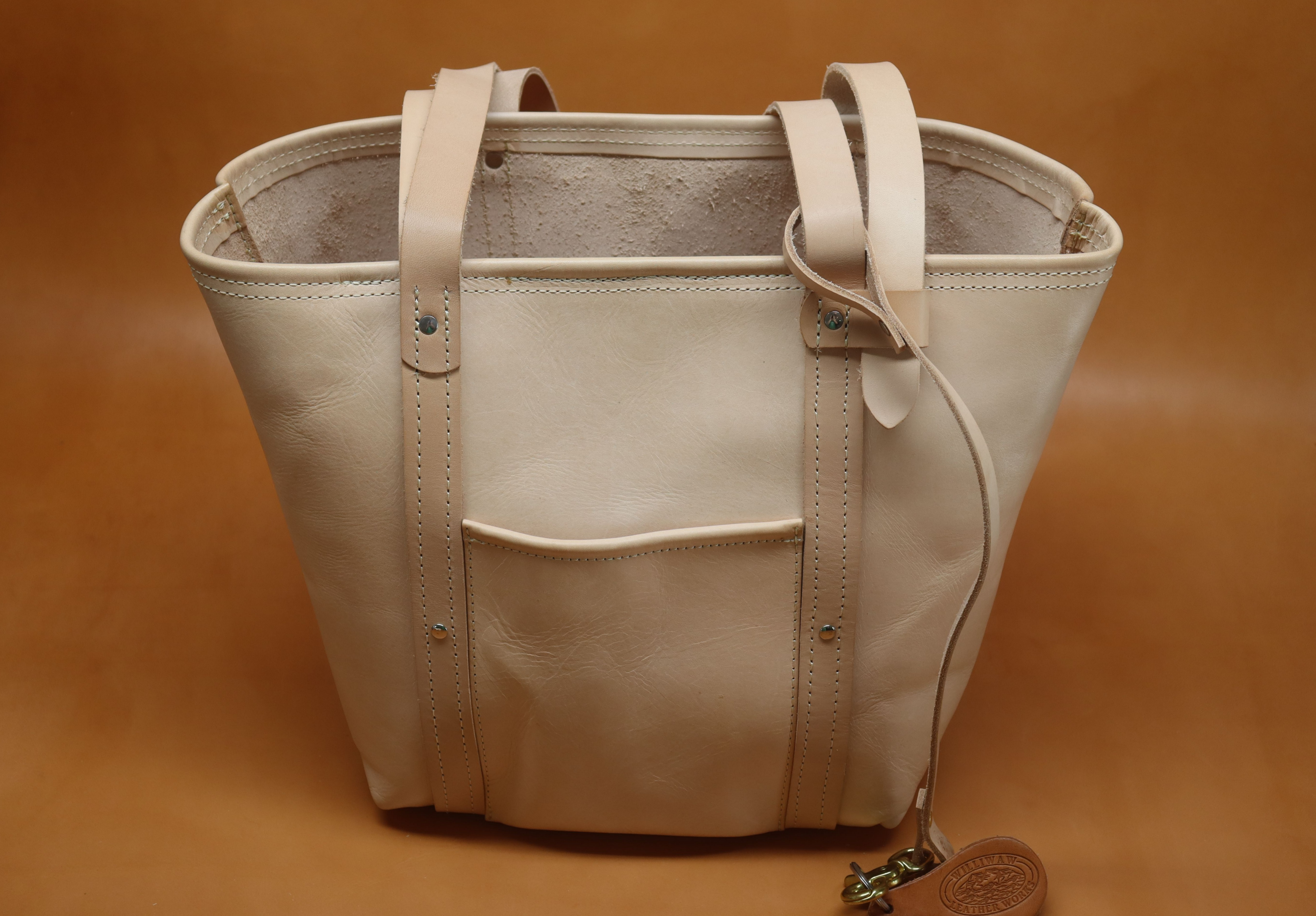 Hand bag Coline for women - soft vegetable tanned leather